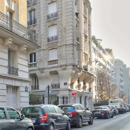 Ferienhaus Private In Auteuil By Guestready *